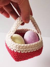 You are invited to crochet a square basket by following my free video tutorial. How To Crochet Square Basket Handmadebyraine