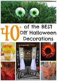 Over 40 Homemade Halloween Decorations That Are Easy To Make And They Are Awesome Homemade Halloween Decorations Diy Halloween Decorations Halloween Crafts Decorations