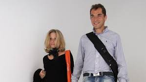Bizonyára fájó szívvel engedte el gyermekeit, még akkor is, ha. Megtalaltuk Ezt A Villat Arulja Marsi Aniko Es Palik Laszlo Kepek