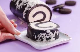 Resep cheese cake kukus tanpa oven sangat mudah cara membuatnya. Penggemar Biskuit Oreo Yuk Intip Resep Mudah Kreasi Kue Roll Oreo Di Rumah Guideku Com
