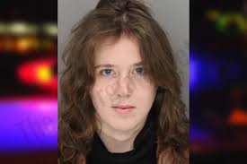 Full Name: Madelyn Leigh Carman Date: 01/03/2026 عمر الاعتقال: 31 الوقت:  3:04 صباحا وكالة الاعتقال: شرطة مدينة بويز التهمة: العنف المنزلي