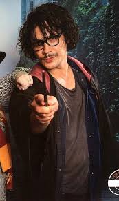 Bob Morley Oh My Love This Picture His Hair Is Amazing Bob Morley The 100 Show Bellarke