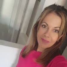 Laurie Trahan's Instagram, Twitter & Facebook