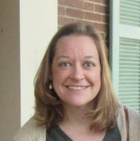 Andrea Dearing's Instagram, Twitter & Facebook