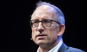 He is known for his work on unerhört! Former Srf Man Reto Brennwald S Corona Movie Is A Hit It Doesn T Look Like Him Switzerland