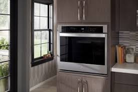 Heritage Stainless Steel 5 0 Cu Ft Single Wall Oven With The Fit System Wos31es0js Whirlpool