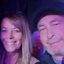 How do you book the A la carte restaurants please? Can't see anywhere