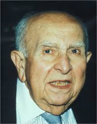 Introducing the Bender sign for the diagnosis of intergluteal cleft skin  disorders