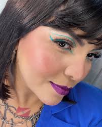 Make Glam ✨ . . #maquiagem #maquiagemglam #maquiagemglamour  #maquiagemprofissional #maquiagemlovers #maquiagembrasil #makeup #make  #makeglam #makeglamour