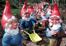 Google Image Result For Http Www Thetandashow Com Wp Content Uploads 2010 03 Gnome Garden Lawn Gnome Gnomes
