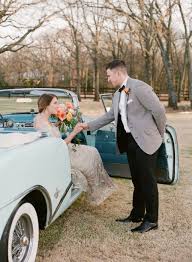 You Drive Me Vintage Car Crazy A Retro Wedding Inspiration Retro Wedding Inspiration Retro Wedding Vintage Car Wedding