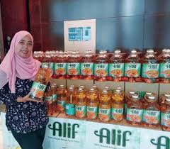 Harga minyak masak mungkin jadi lebih murah. Label Baru Minyak Masak Alif Dan Program Alif Mastaclass Goreng Bermula Qisstiera