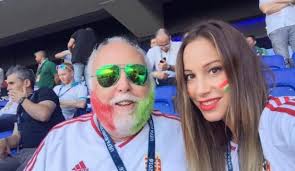 Timea palacsik is a 37 year old hungarian spouse. Vajna Timea Lett Ferje Orokose Magyar Narancs