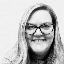 Jeanette Eckhardt's Instagram, Twitter & Facebook