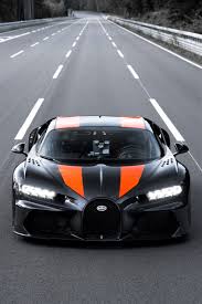 Raging 2021 Bugatti Chiron Super Sport 300 Bugatti Chiron Super Sport Cars Bugatti