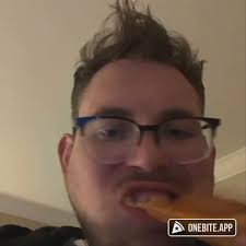 aaron.gusky's Pizza Review at SF Hole in the Wall Pizza