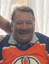 Dean Bourque's Instagram, Twitter & Facebook