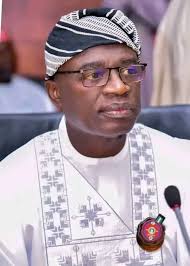 If your mama forget you, Aluta no go forget you If your mama forget you  oooo