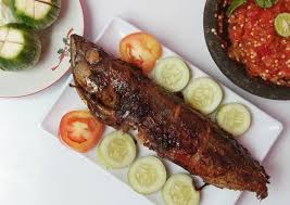 Resep cilok geprek sambal dadak sederhana spesial super pedas asli enak. Resep Ikan Cakalang Panggang Sambal Dadak Yang Enak Banget Kreasi Masakan