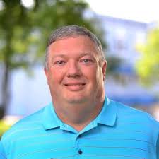 chuck shelton (@MrShelto)