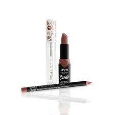 Incontournable des pros, le crayon à lèvres est l'astuce pour avoir une bouche pulpeuse et glamour. Kit Maquillage Des Levres Nyx Professional Makeup