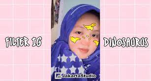 Oleh sebab itu, kehebohan dari tampilan karakter dino kuning ini karena tampilan tersebut yang lucu sehingga banyak pengguna yang penasaran dan ingin tahu apa arti dari gambar tersebut. Nama Filter Efek Ig Dinosaurus Viral Kuning Biru Dan Cara Mendapatkan