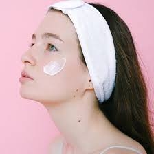 The one product you can't afford to be without. Do Face Creams Moisturisers Containing Sunscreen Increase Your Risk Of Skin Cancer Cancer Council