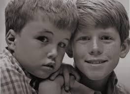 Brotherly love. Clint & Ronny Howard.