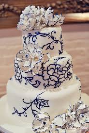 Spoil Your Guests With These Amazing Wedding Cakes Modwedding Amazing Wedding Cakes Beautiful Wedding Cakes Wedding Cakes Blue