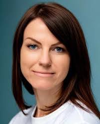 Stephanie Adler's Instagram, Twitter & Facebook