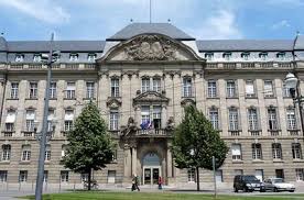 Ne perdez pas votre temps, faites votre demande de carte grise par internet. Obtenir Une Carte Grise A La Prefecture Du Bas Rhin 67