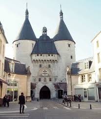 Un Des Monuments De Nancy Que Je Prefere La Porte De La Craffe Yesterday I Showed Nancy S Streets To Swiss Friends Magnifiquefrance Jaimelafrance Fra