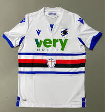 The compact squad overview with all players and data in the season overall statistics of current season. Macron Uc Sampdoria Genua Trikot Away Herren 2020 2021 Sportiger De