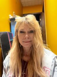 what do you think of this short haircut?