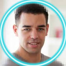 Lourdes Arias's Instagram, Twitter & Facebook