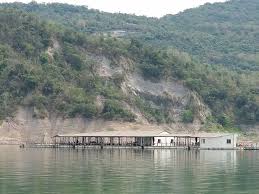 fishing on the dam zengwen reservoir taiwan dam reservoir structures