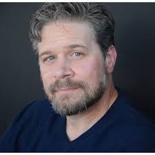 Elsie Duarte's Instagram, Twitter & Facebook