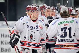 The chl season and spengler have been cancelled. Meister Eisbaren Berlin Besiegelt Kooperation Mit Dem Hc Sparta Prag Eishockey News