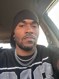 Hello, everyone, I introduce myself, my name is Aldo Enrique Arizmendi  Saboya, I am 43 years old, I am from Lima, Peru, I have just been diagnosed  with ACC. I'm joining the