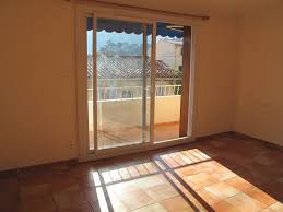 Il y a 6 ans|2 vues. T2 A Vendre Sur Cassis En Dernier Etage Cassis Castellas Immobilier