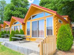 With so much of your time spent working, it may seem difficult to think about taking a vacation. Pet Friendly Cabin Rental Erie Pennsylvania Glamping Hub