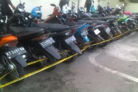 Polres Kutai Amankan 32 Pembalap Liar Tribratanews Com Kepolisian Resor Kutai Timur Kutim Melaksanakan Kegiatan Cipta Kondisi Denga Resor Pedesaan Pembalap