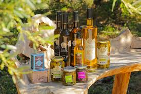 Pour être parmi les meilleures au monde, une huile d'olive doit présenter un caractère exceptionnel. L Oulibo Cooperative Oleicole Visites Degustations Vente En Ligne