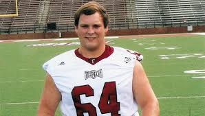 Gibson earns scholarship