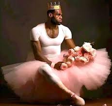 𝗧𝗲𝗮𝗺 𝗟𝗲𝗕𝗿𝗼𝗻 𝗝𝗮𝗺𝗲𝘀 𝟮𝟯