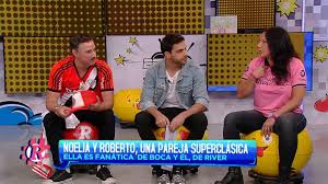 A los 12 años llegó a boca y realizó las inferiores. La Pareja Enfrentada Por El Superclasico Que Se Apuestan Hasta Los Colores De Su Hijo As Com
