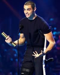To all the boys i've loved before and sierra burgess is a loser. Another Beautiful Platitude From Noah Centineo
