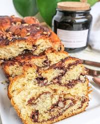 La Petite Brioche Au Chocolat Maison Pour Le Dimanche Matin Lesrecettesdelulalovegood Brioche Chocolatebabka Bab Chocolate Fondant Number Cakes Fondant
