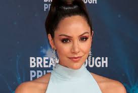 Katharine McPhee in 'Country Comfort,' Netflix's Singing Nanny Sitcom