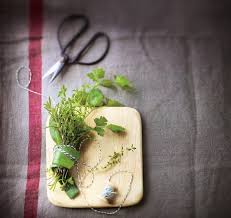 Comment Preparer Un Bouquet Garni Bouquet Garni Bouquet Herbes Aromatiques